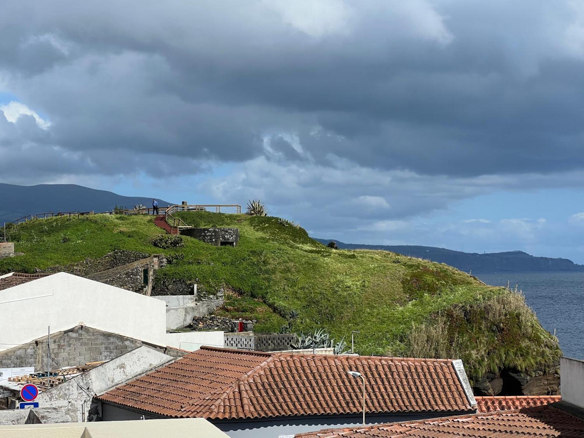 Casa A 2 Minutos A Pe De Piscina Natural Ponta Delgada المظهر الخارجي الصورة